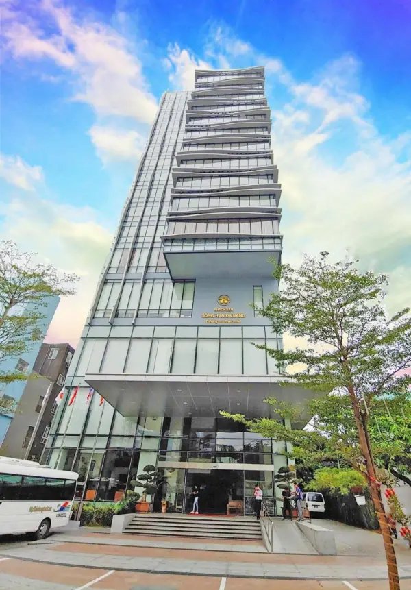Da Nang Han River Hotel Main image