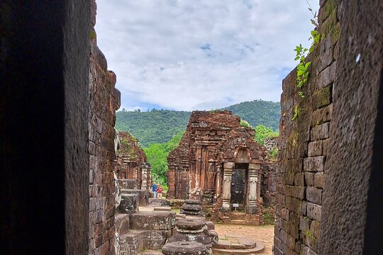 Tour image 12
