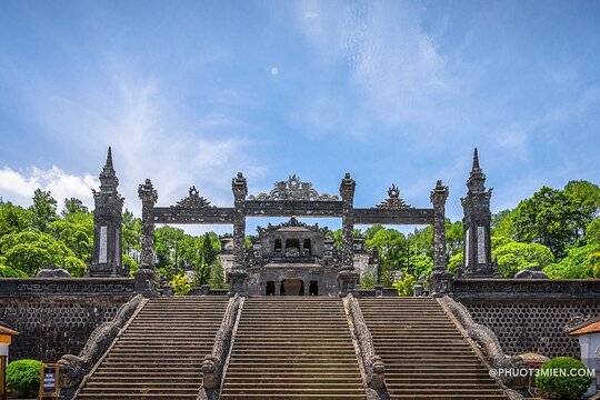 Tour image 9